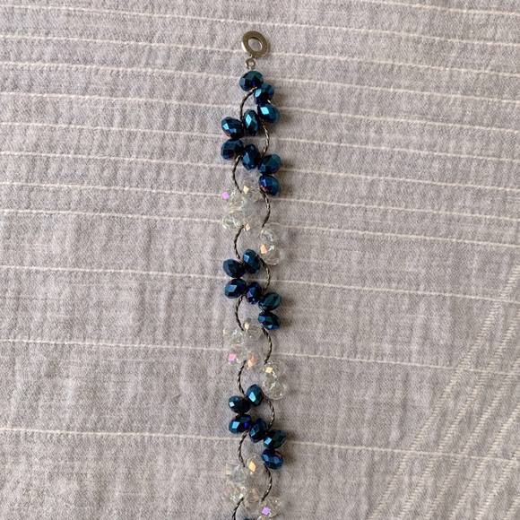 Iridescent gem bead bracelet